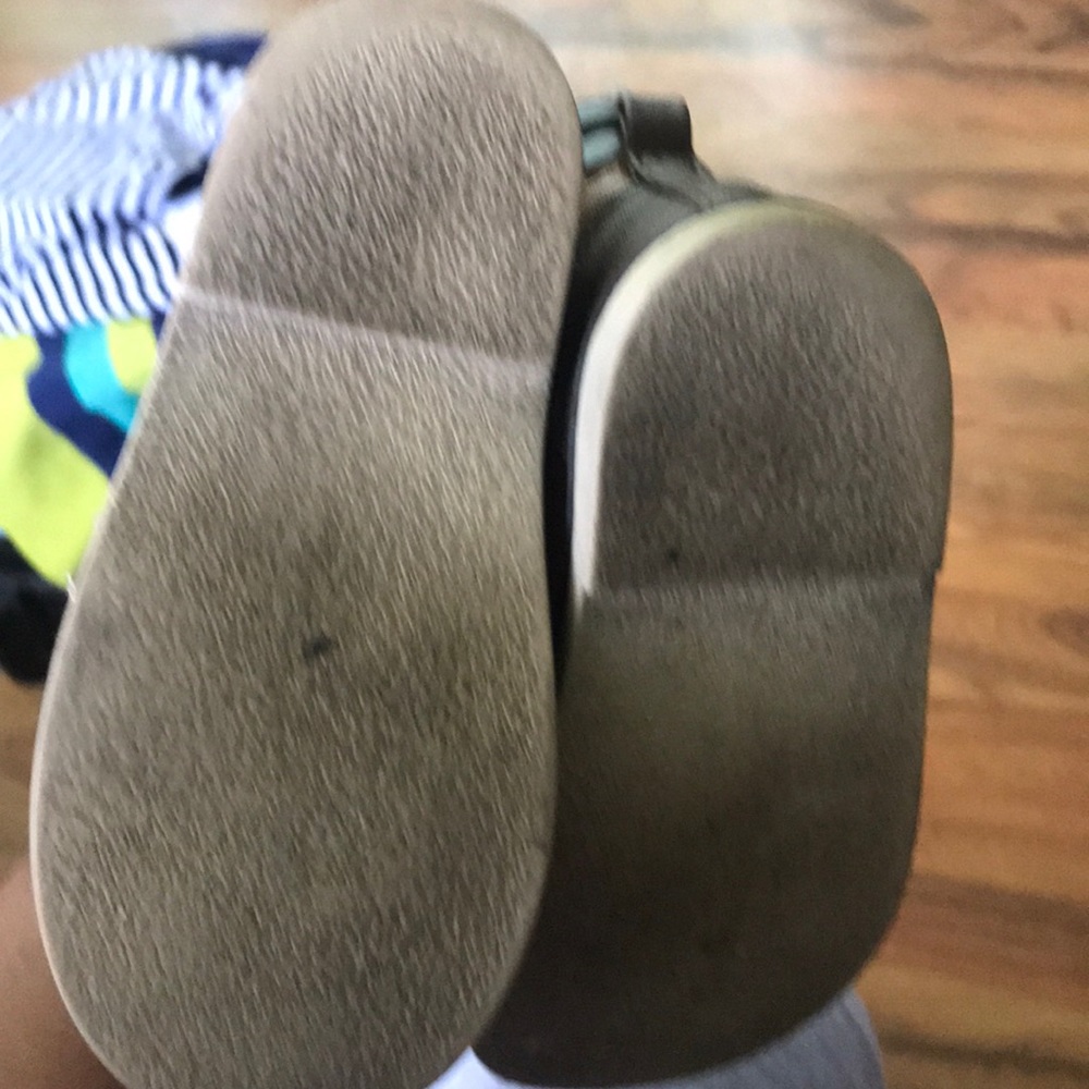 Boots - Picture 2 of 4